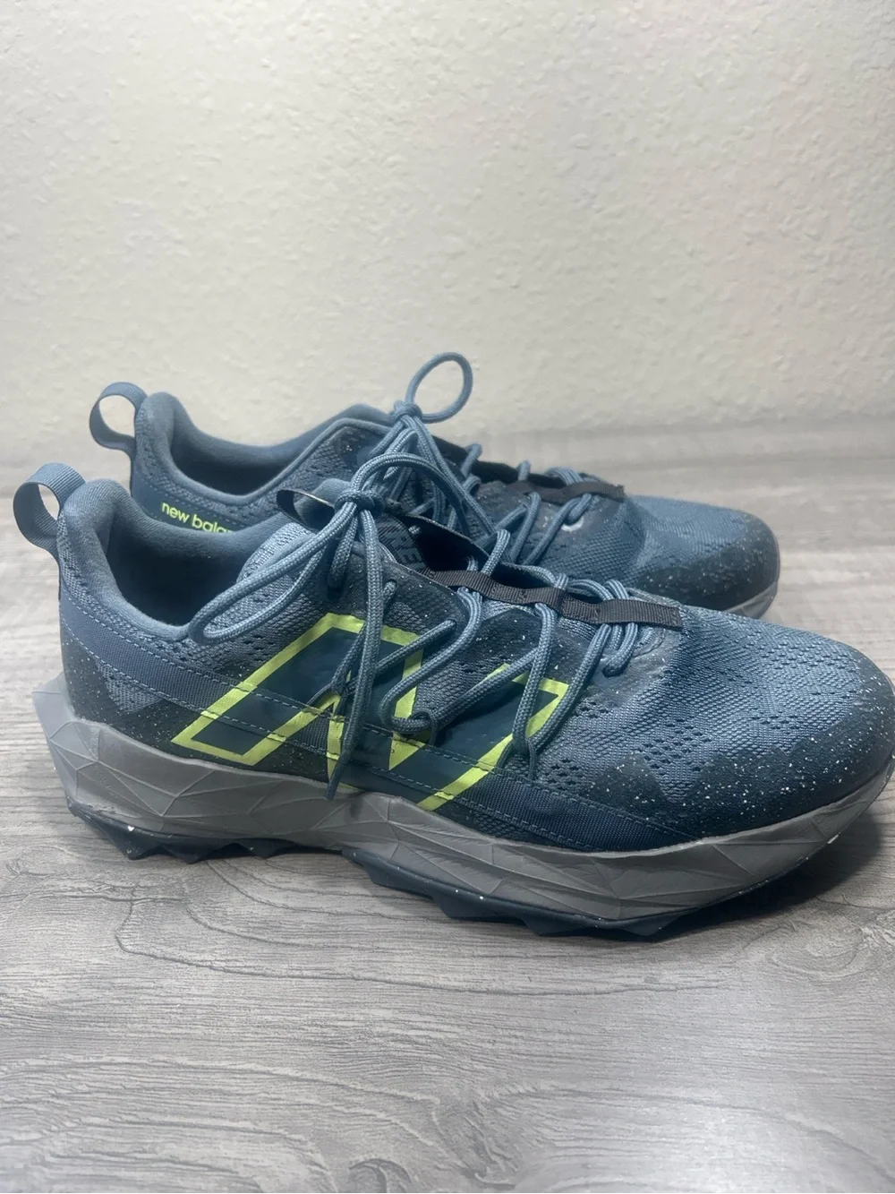 New Balance Shando Trail Running Shoes Navy Lime Green Sneakers Size 9